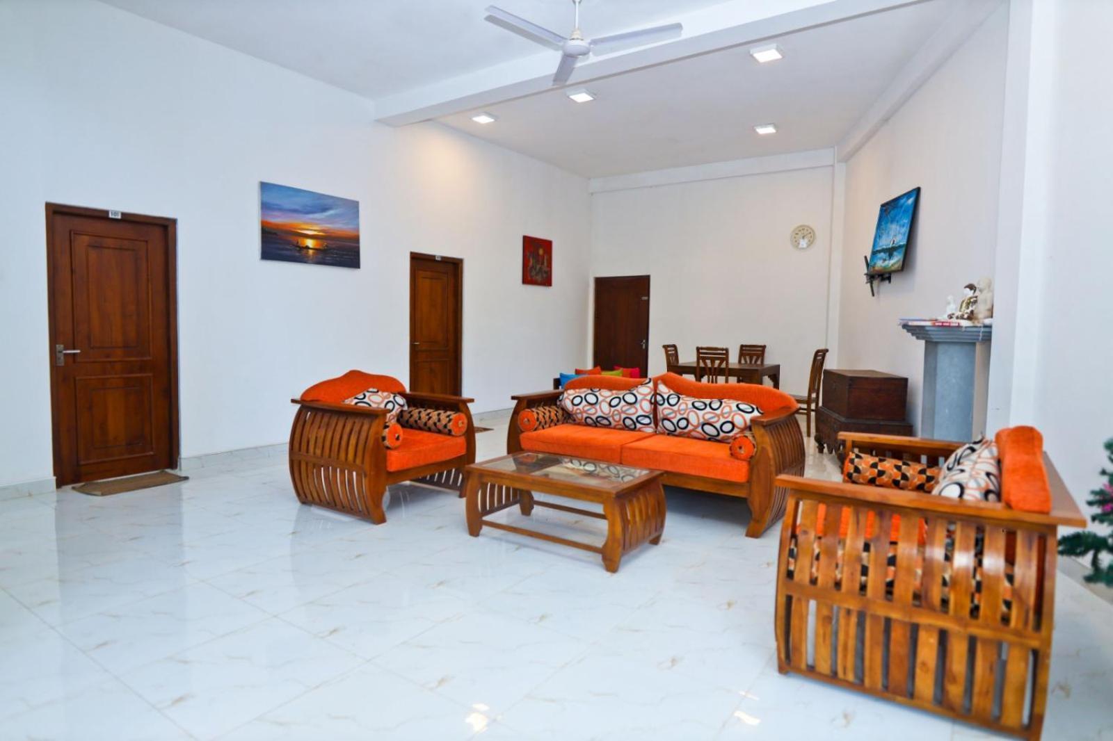 Thinaya Lake Resort Anuradhapura Exteriör bild