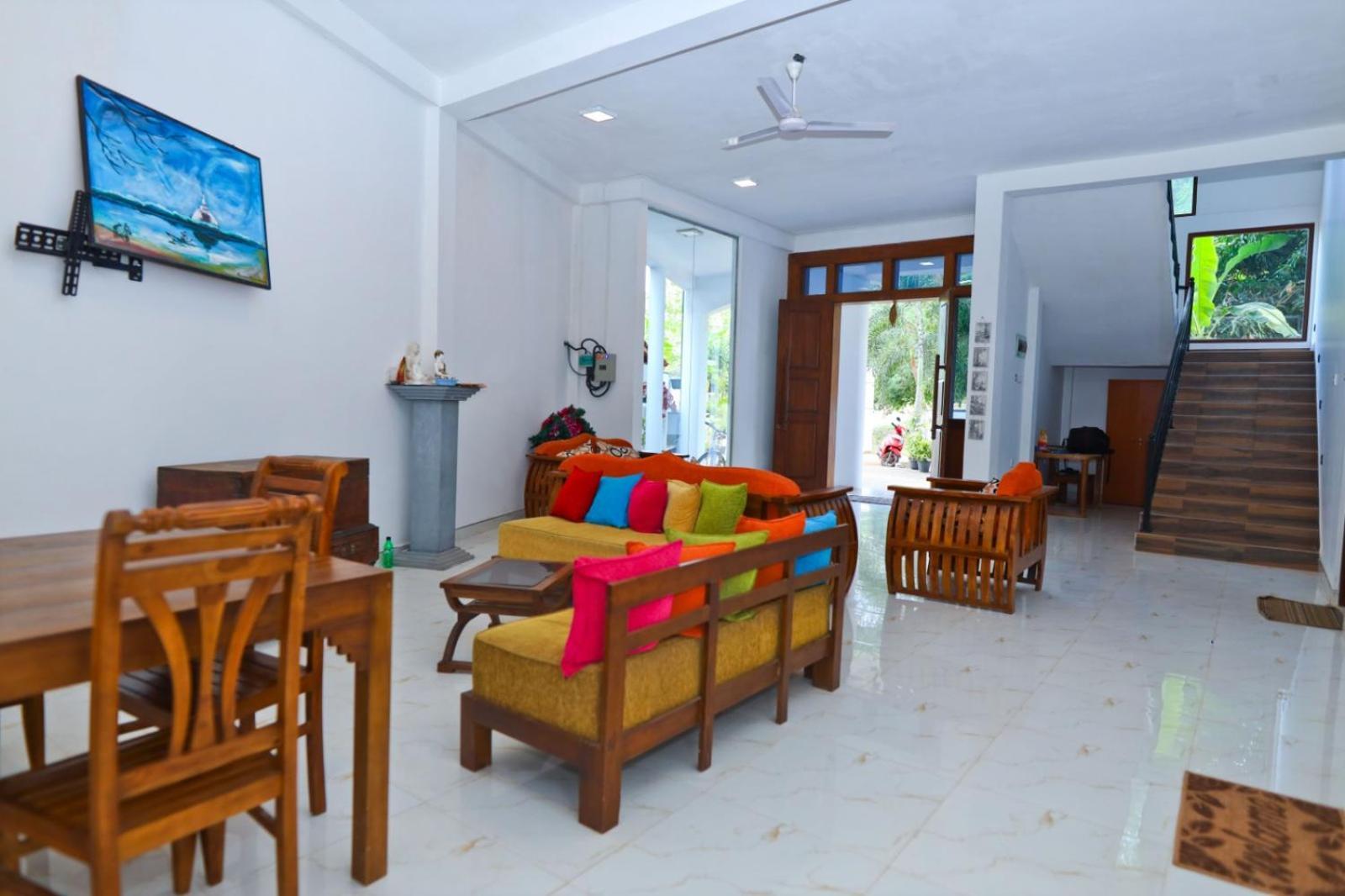 Thinaya Lake Resort Anuradhapura Exteriör bild