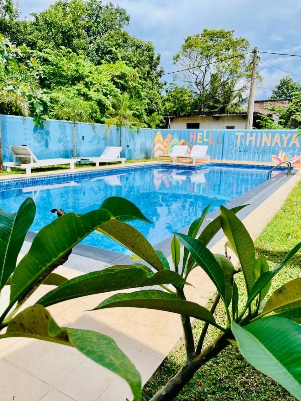 Thinaya Lake Resort Anuradhapura Exteriör bild