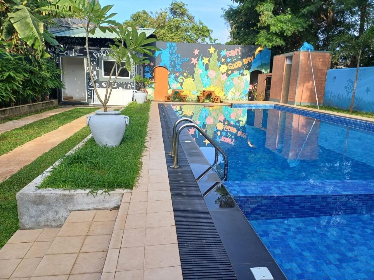 Thinaya Lake Resort Anuradhapura Exteriör bild